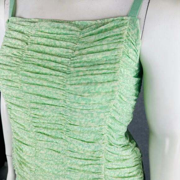 New Torrid Womans Sz 5X Plus Tanks Shirred Mesh Stretch Floral Green Lined NWT - Picture 7 of 10